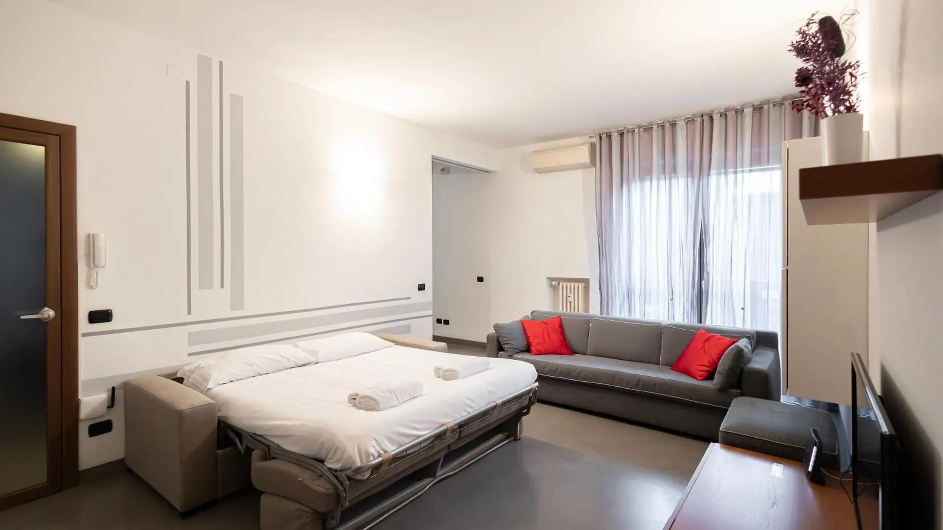 Splendido Quadrilocale Nel Cuore Dei Navigli Milan Apartment
